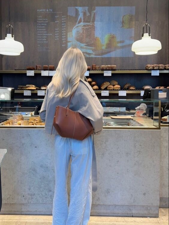 Spacious Vintage Leather Tote Bag