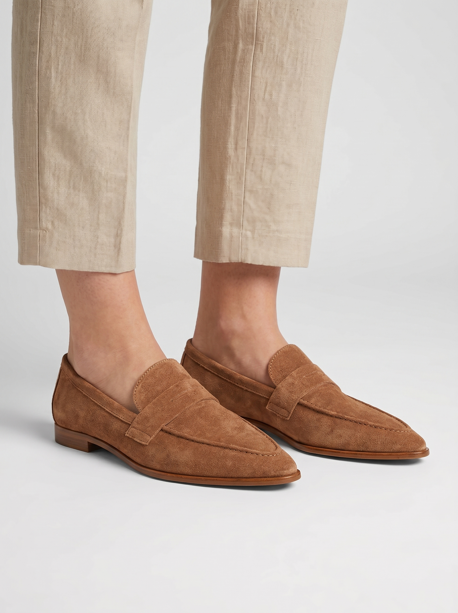 Pointed Comfort Loafers in Suede Style
