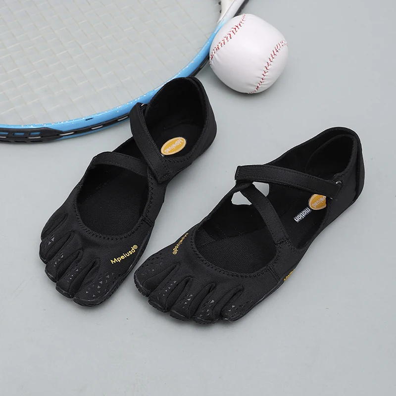 Five Toe Minimalist Barefoot Flats with Loop Strap