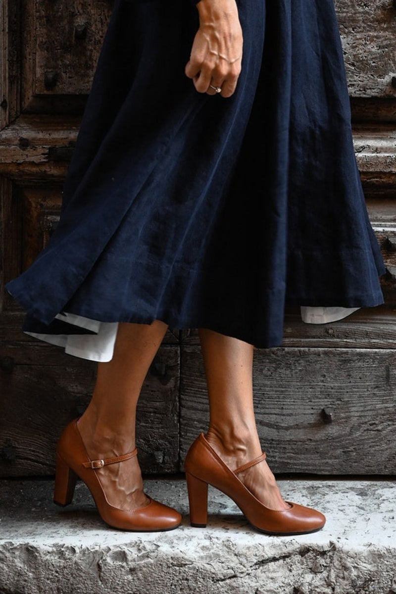 Round Toe Block Heel Shoes with Adjustable Buckle Strap