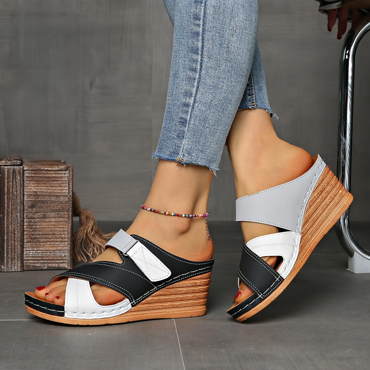 Women's Two-Tone Wedge Summer Slides