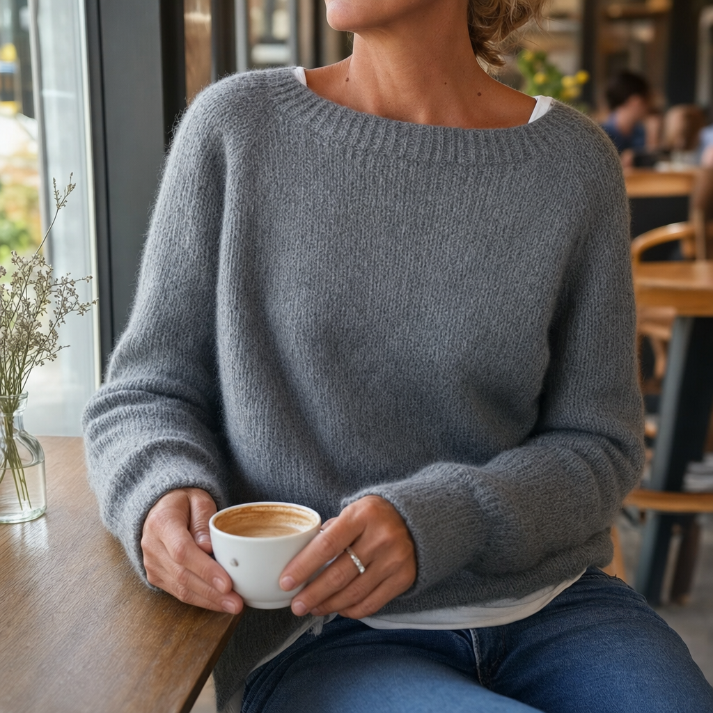 Crew Neck Knit Sweater in Relaxed Fit