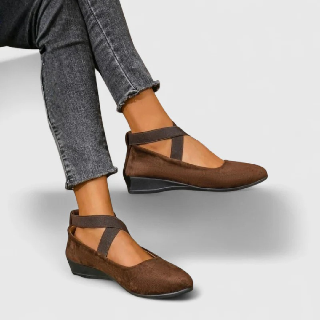 Jana Open-Toe Women's Sandal with Flexible Sole