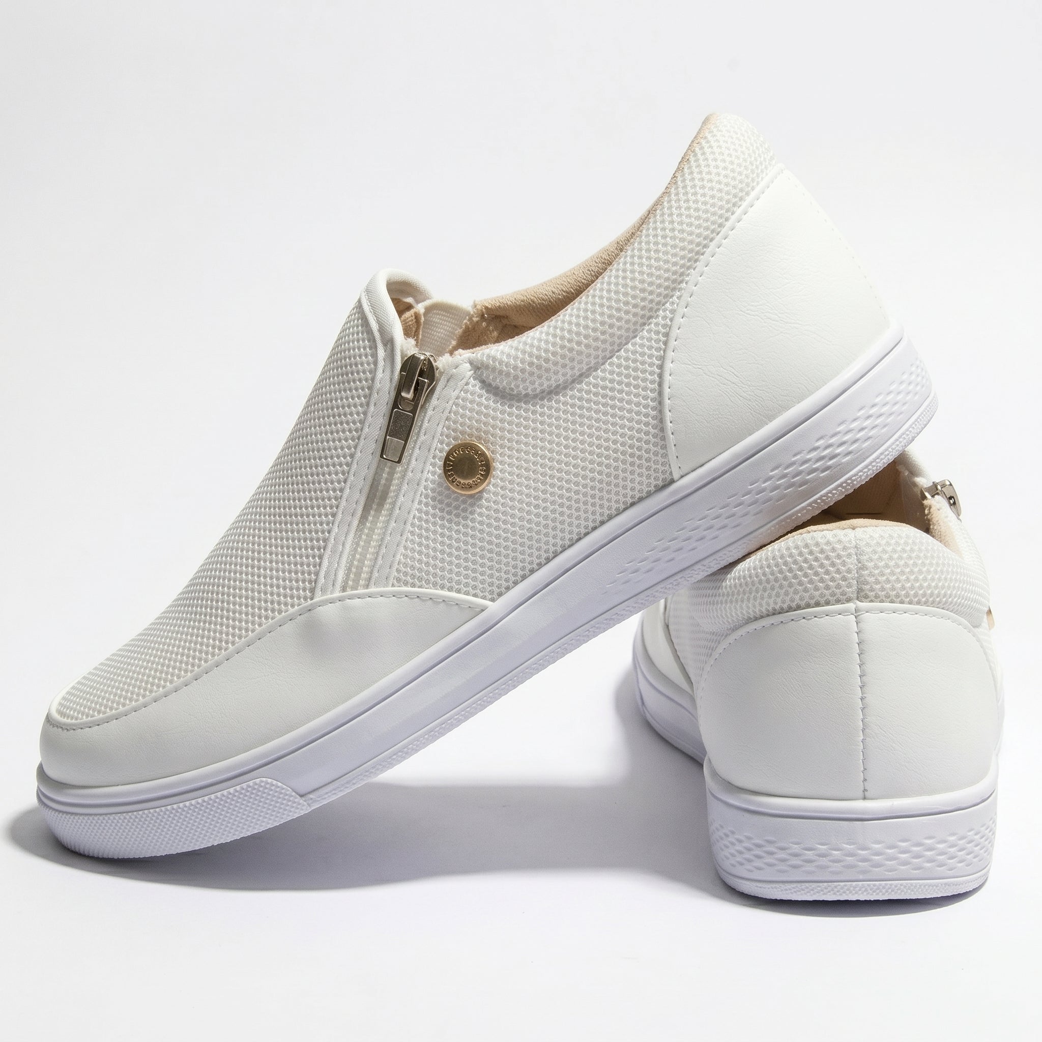 Women's Breathable Zip-Up Textured Trainers