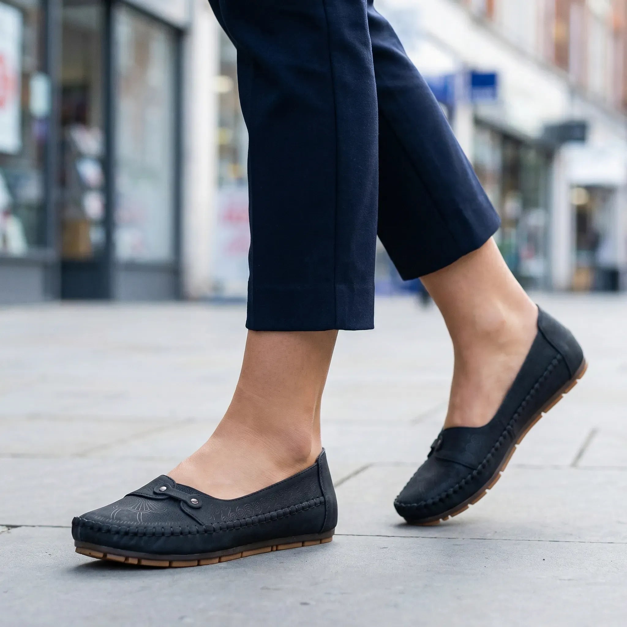 Extra Wide Suede Loafers with Arch Support