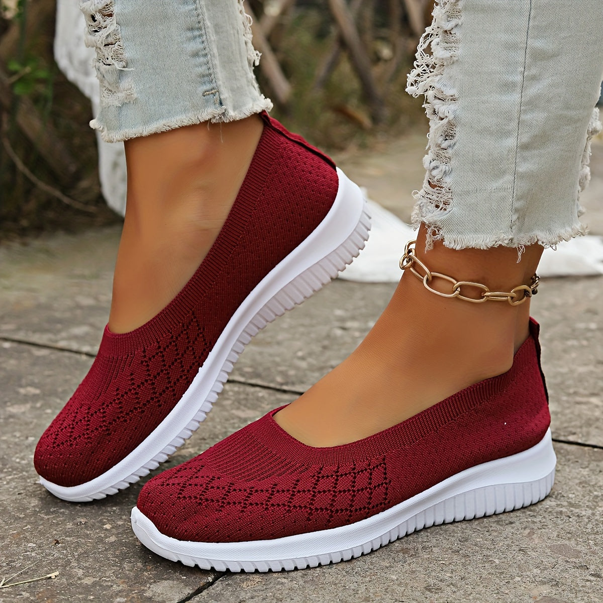 Knit Upper Closed Toe Slip-On Flat
