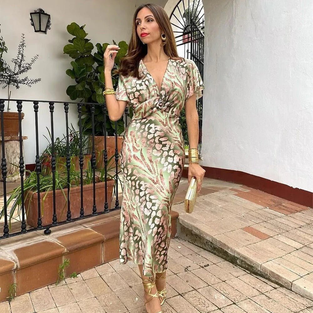 Signature Elegance Structured Midi Dress