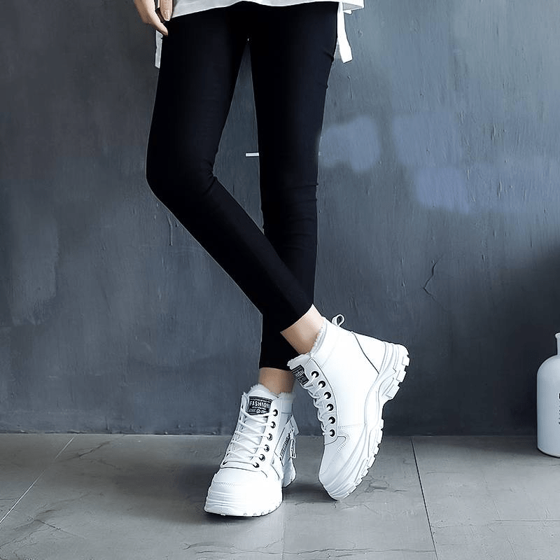 Soft Lined Cozy Winter Boots
