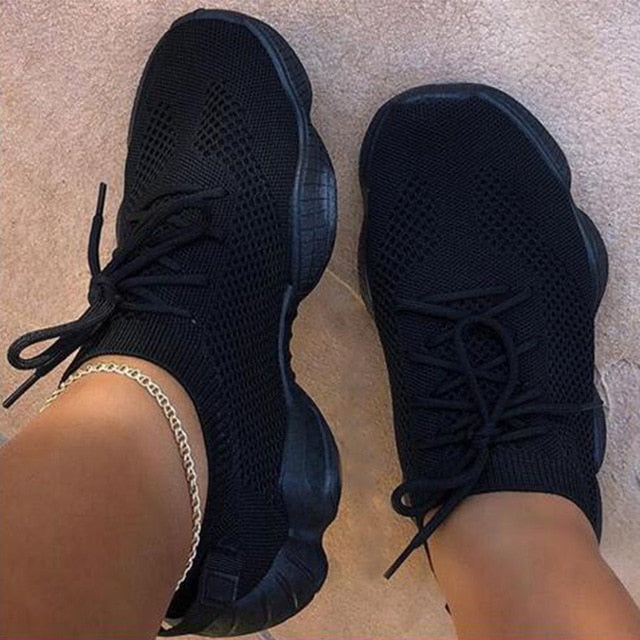 Breathable Mesh Lace-Up Running Sneakers